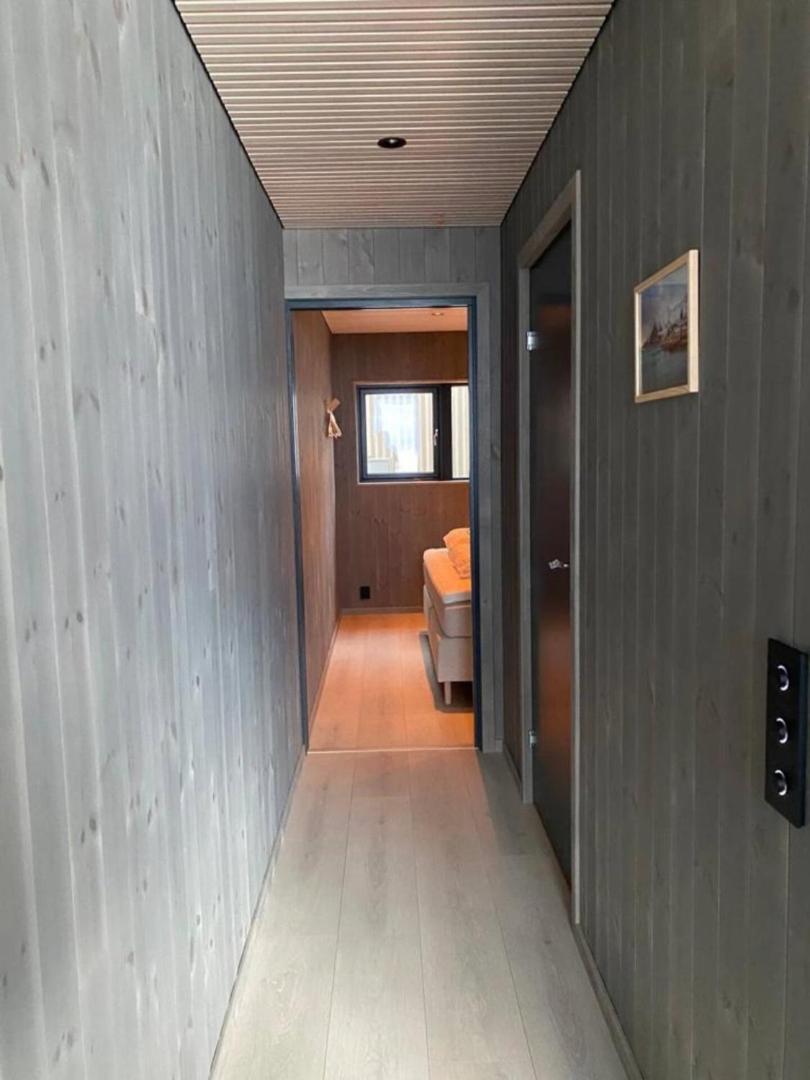 Waterfront Apartment With Panoramic Sea View 亨宁斯韦尔 外观 照片
